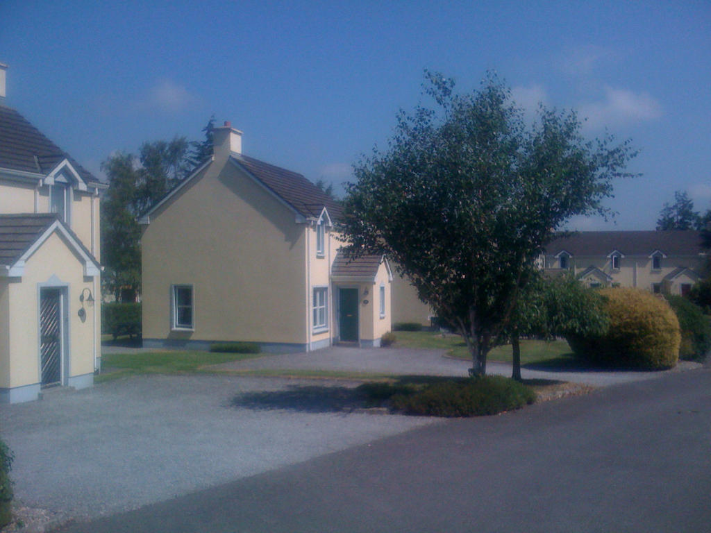 The Waterside Cottages Nenagh Ruang foto