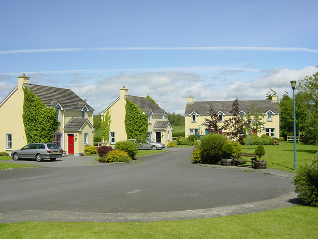 The Waterside Cottages Nenagh Ruang foto