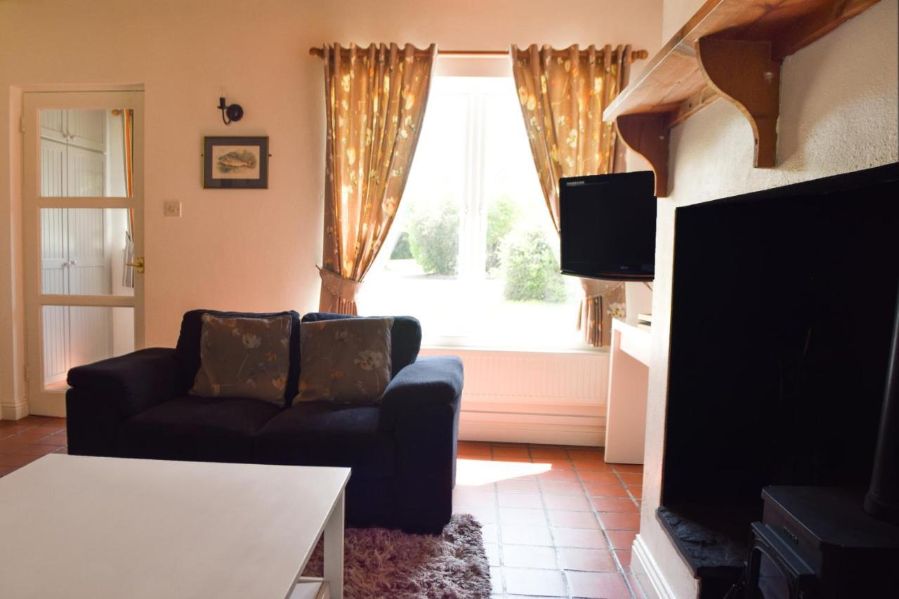 The Waterside Cottages Nenagh Bagian luar foto